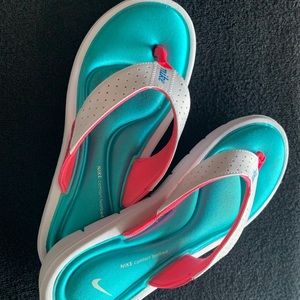 Nike Flip Flops